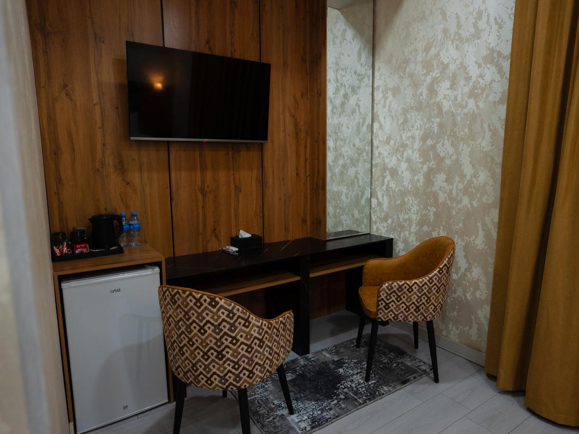Avant Wellness Hotel Pool&Spa, Free Airport Shuttle Service Tasjkent Kamer foto